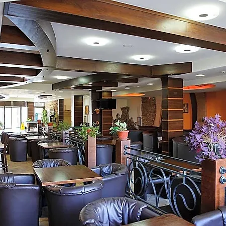 Hotel Sunrise Park-3